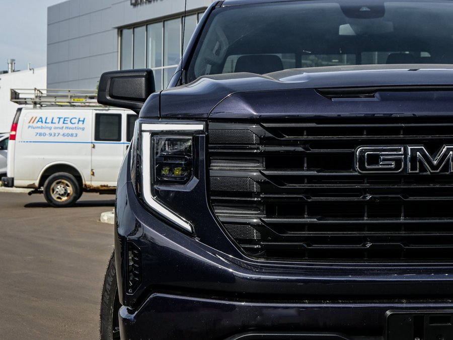 2024 GMC Sierra 1500 Elevation Preferred 3.0L Duramax X31 | Heated Bucket Seats Black