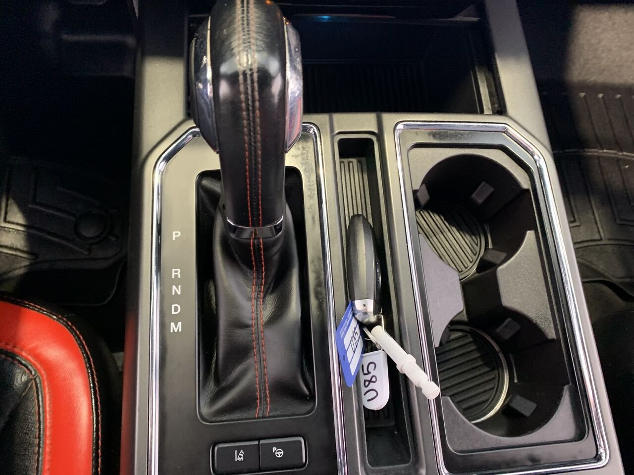 Ford F-150 LARIAT, EDITION SPECIALE, 3.5L, 157 WB, 2019 Argent Châteauguay - photo #33
