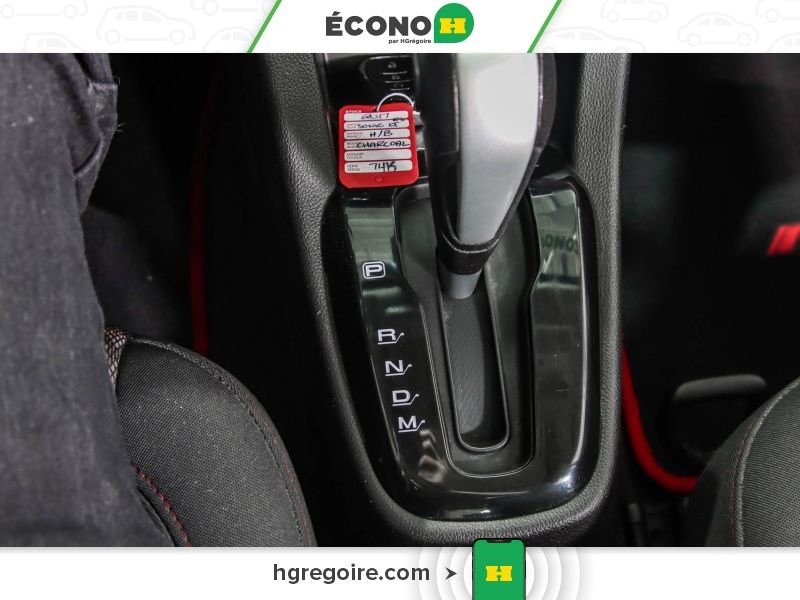 Chevrolet Sonic 2017 Gris Saint-Eustache - photo #12