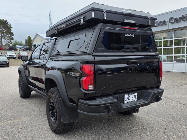 Chevrolet Colorado ZR2 Bison Alu-Cab Overland AEV 2025 Noir Mont-Laurier - photo #19