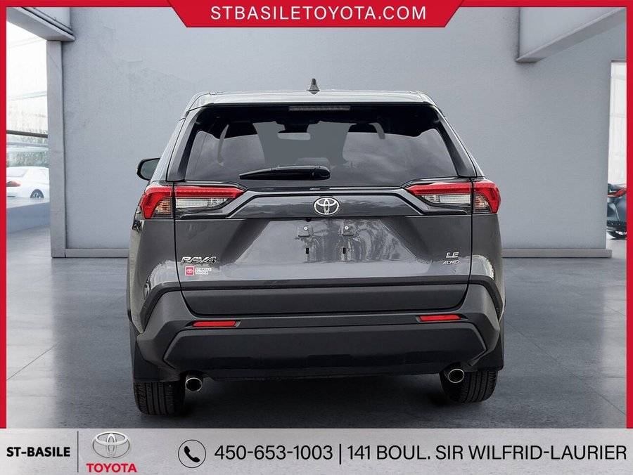 TOYOTA RAV4 LE AWD 2025 Gris