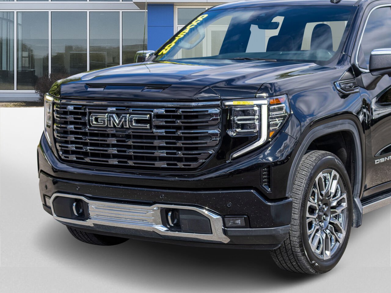 GMC Sierra 1500 Denali Ultimate cabine multiplace 4RM 2025 Noir Châteauguay - photo #40