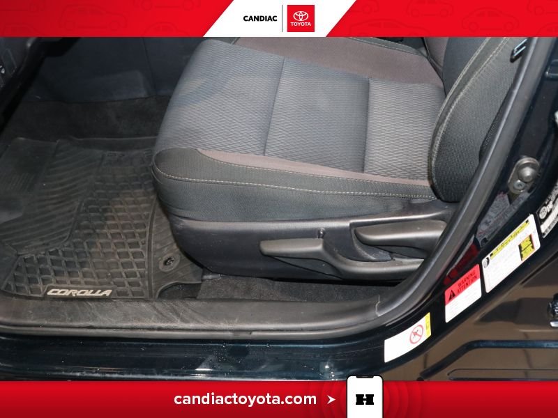 2018 Toyota Corolla Blue Laval - photo #16