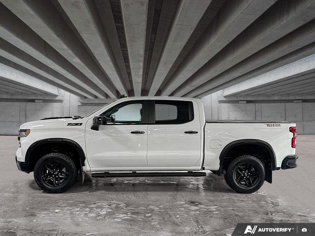 2024 Chevrolet Silverado 1500 2601703A | LT Trail Boss White Edmonton - photo #2