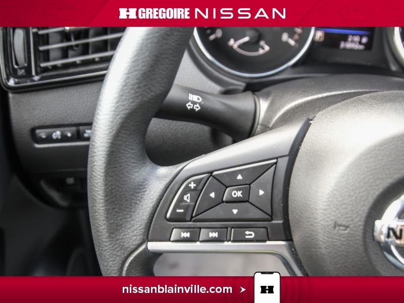 Nissan Qashqai 2023 Blanc Laval - photo #15