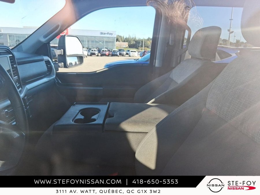 Ford F-150 XLT SUPER CREW AR636A 2023 Noir