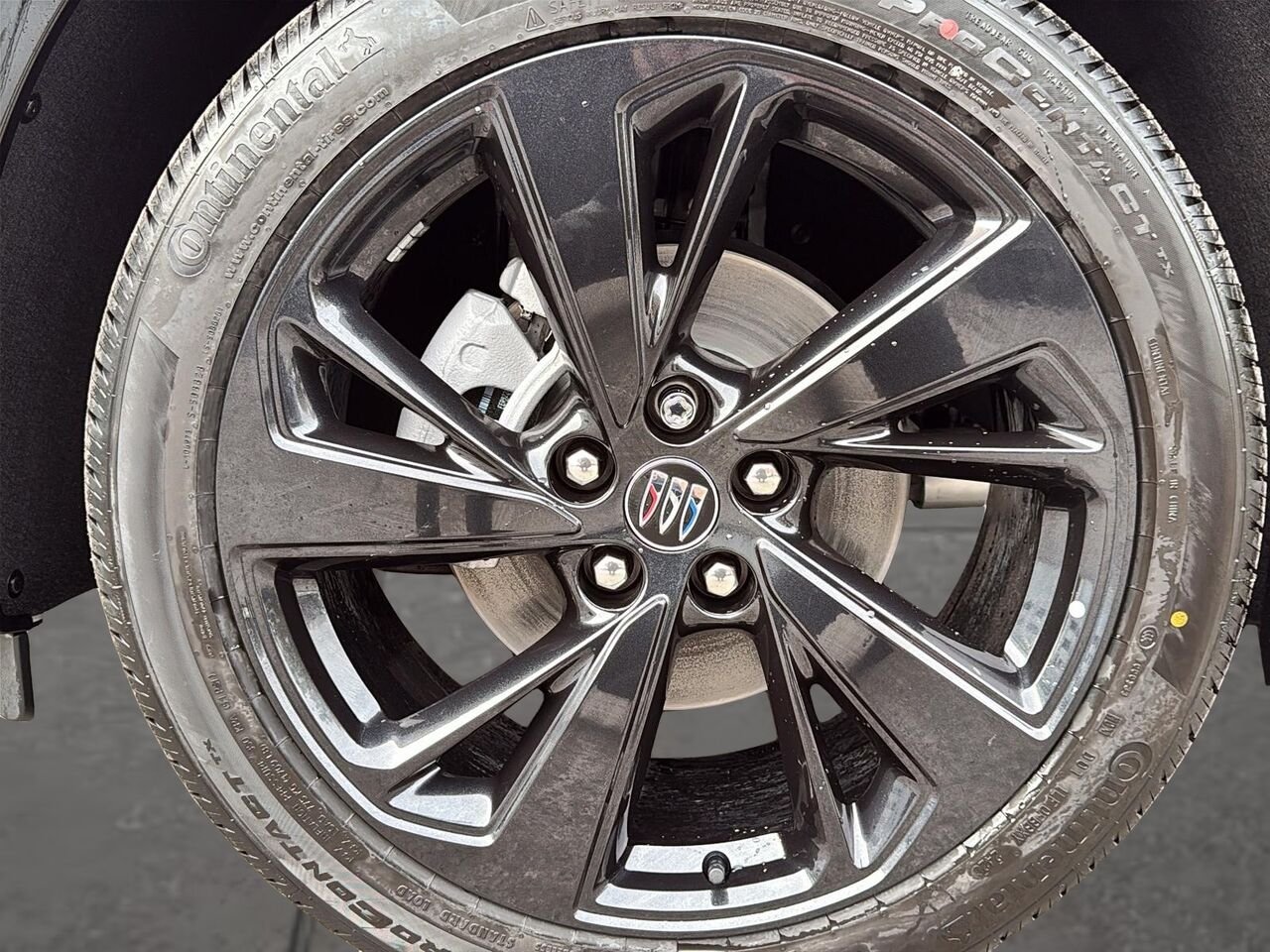 BUICK Envision SPORT TOURING 2026 BLANC SOMMET Saint-Hyacinthe - photo #6