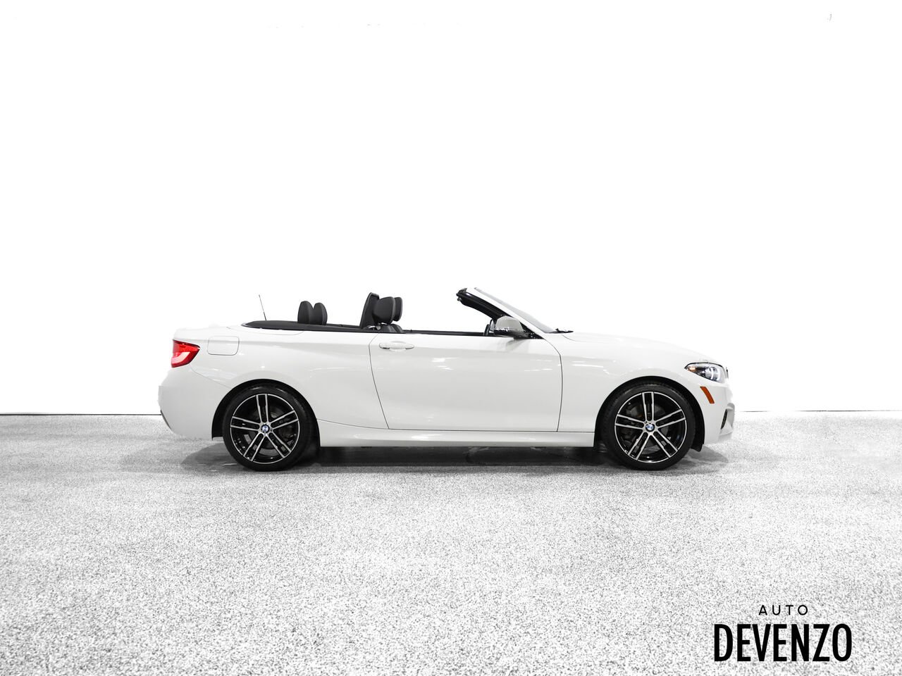 2019 BMW Série 2 White Saint-Eustache - photo #1