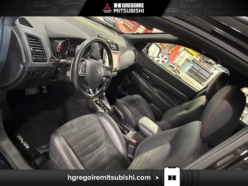 2020 Mitsubishi RVR Black Saint-Eustache - photo #16