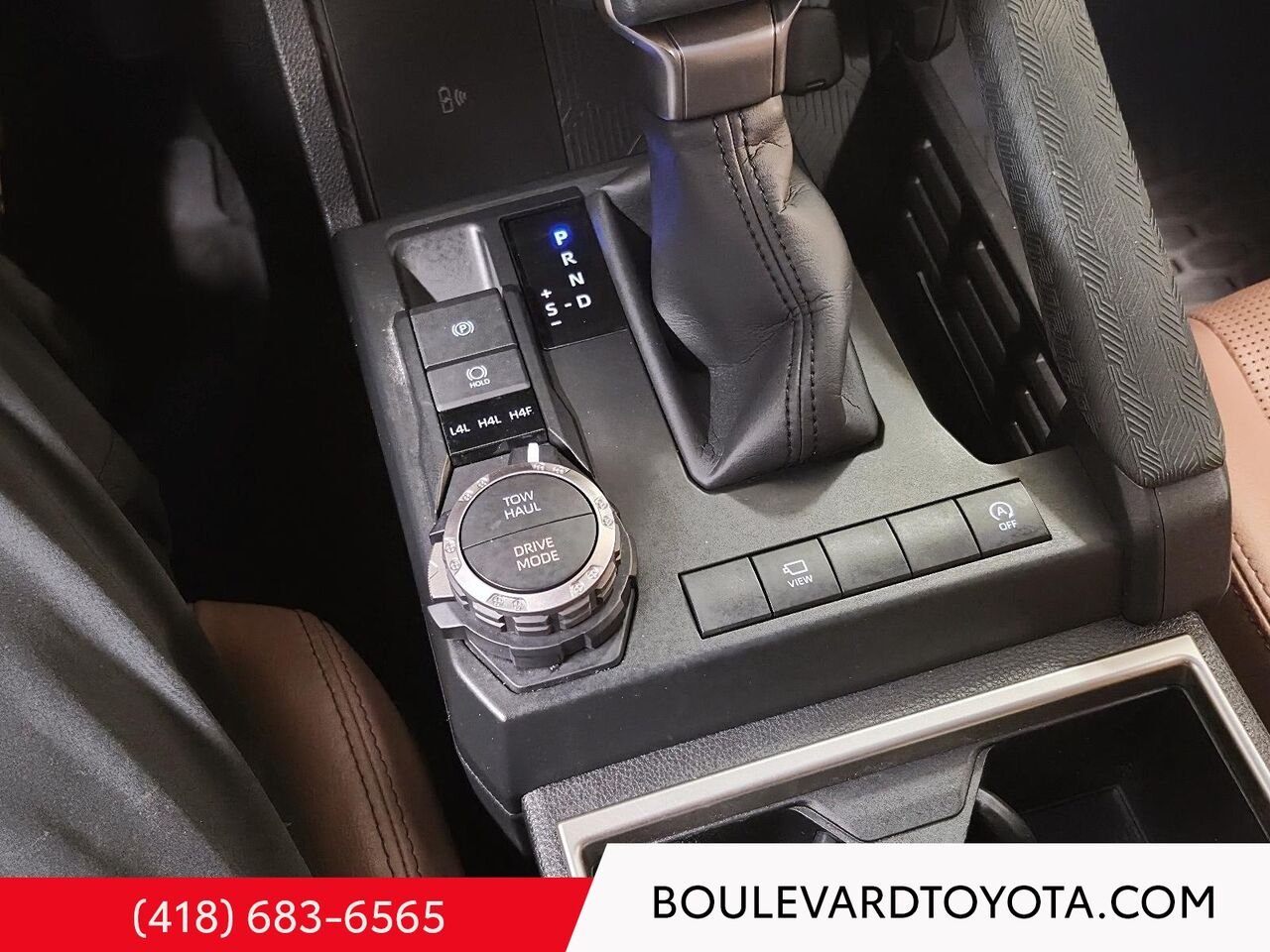 2025 Toyota 4RUNNER 100761A-69 | GROUPE LIMITED, 7 PLACES, 4X4 White Québec - photo #18