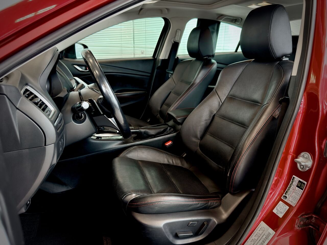 2015 Mazda Mazda6 Red Notre-Dame-des-Prairies - photo #17