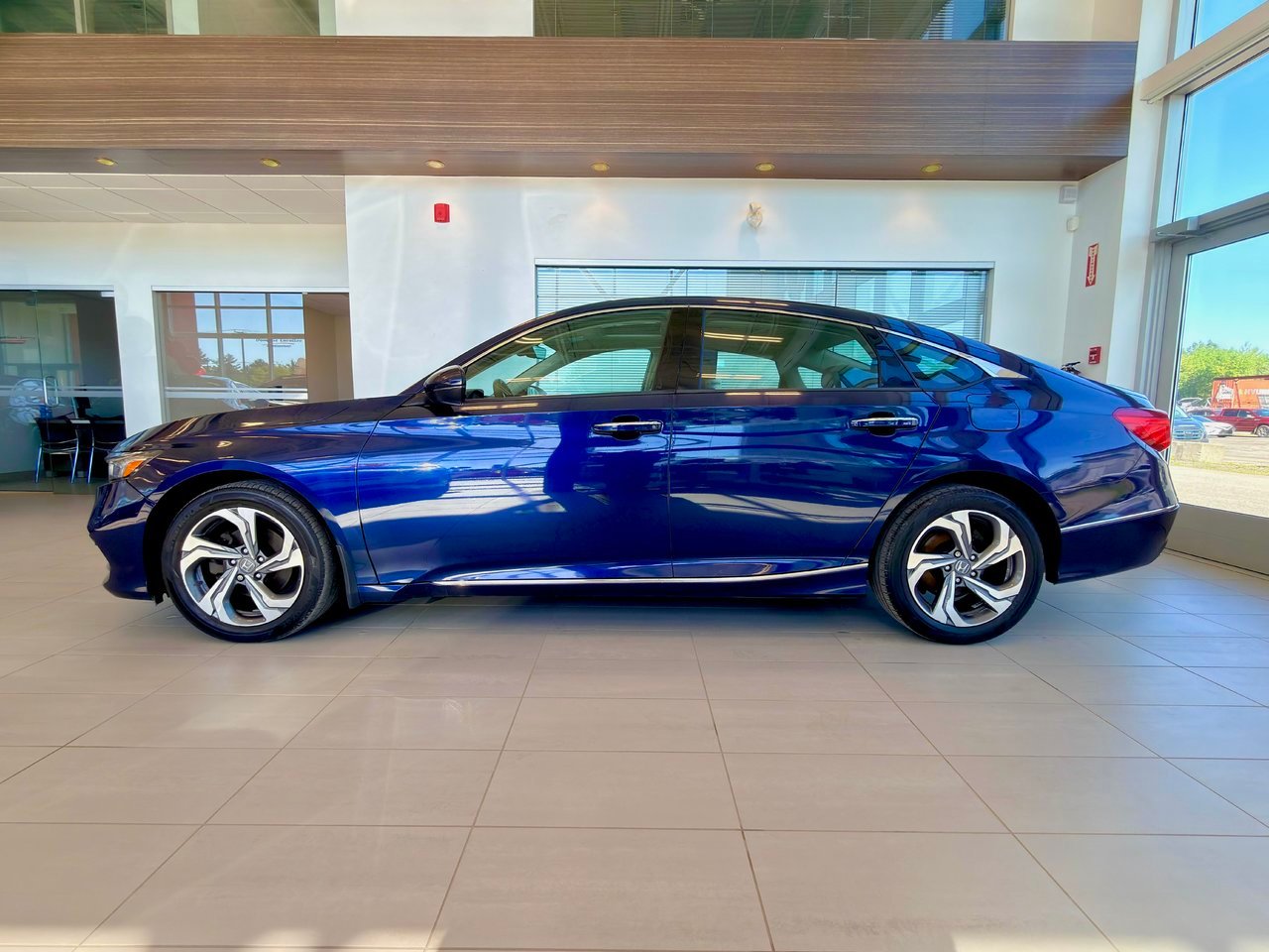 2018 Honda Accord Sedan Blue Notre-Dame-des-Prairies - photo #9