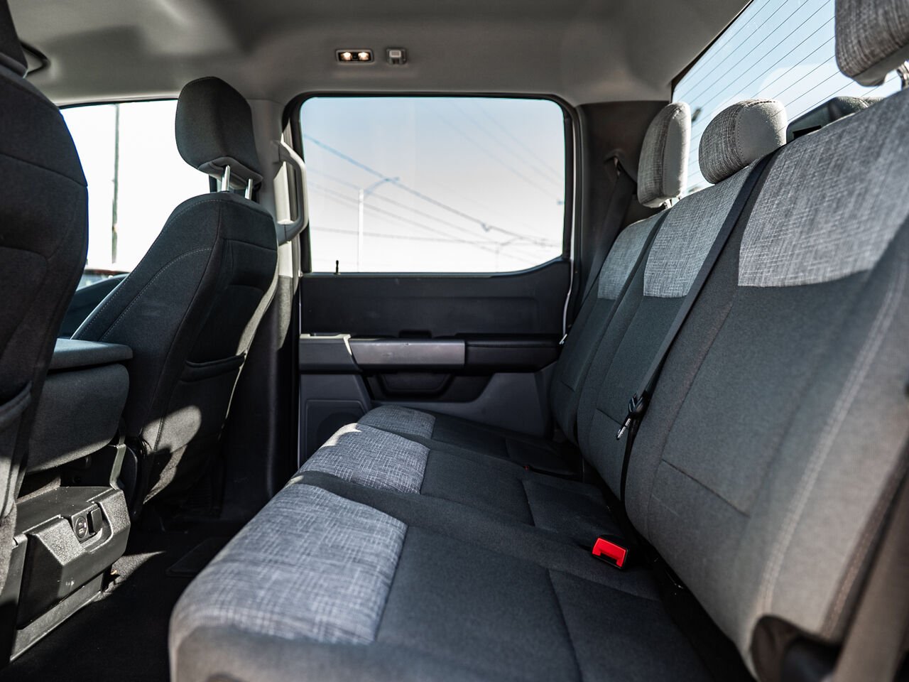 2023 Ford F-150 White Sainte-Julienne - photo #25