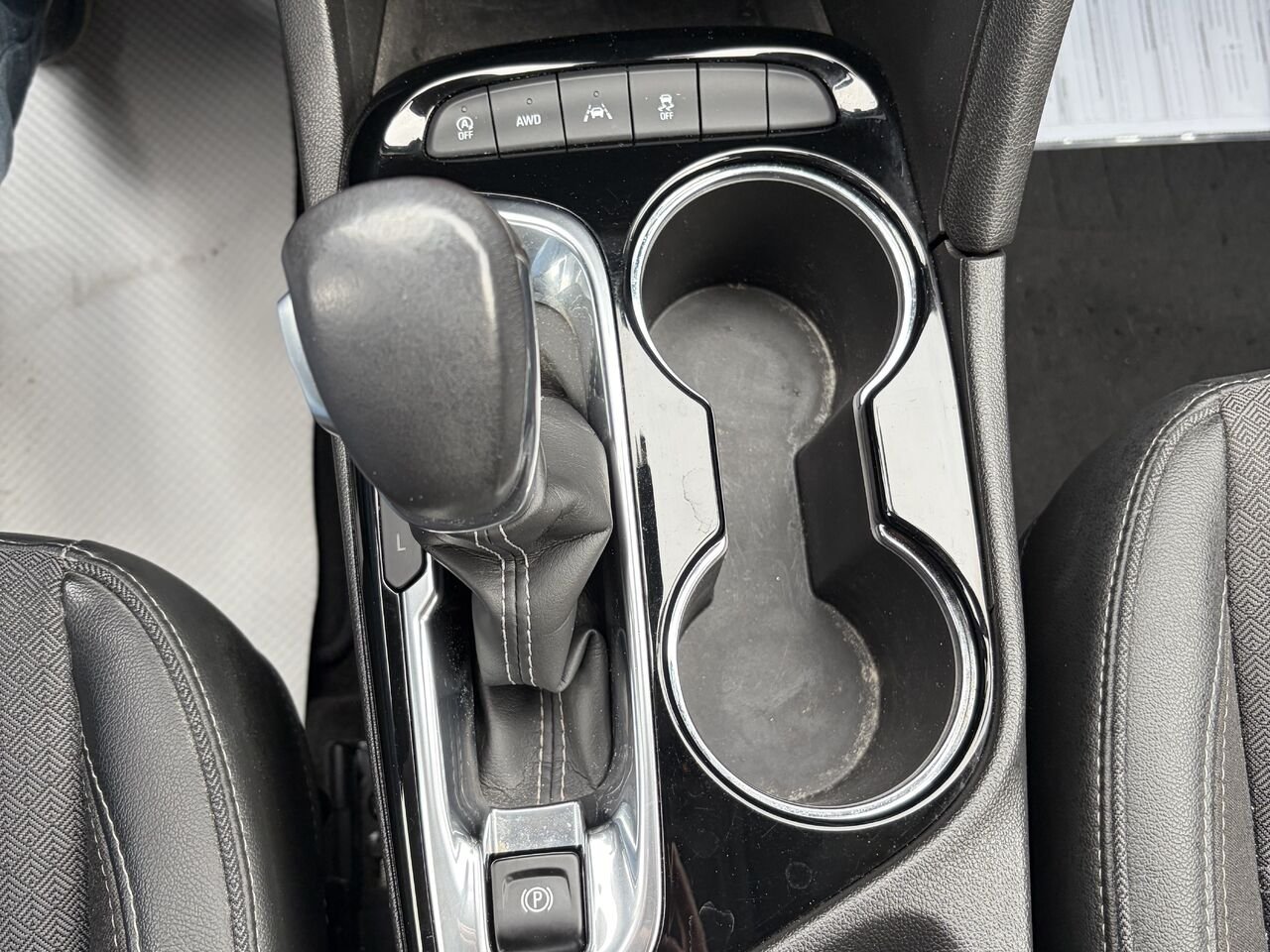 2020 BUICK ENCORE GX PREFERRED Privilégiée 4 portes TI Grey Ottawa & Gatineau - photo #8