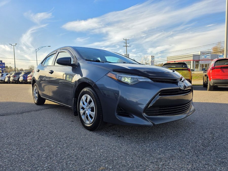 Toyota Corolla CE 2018 Gris