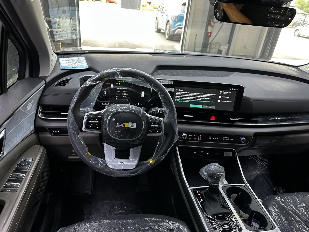 2026 Kia Carnival Ceramic Silver Blainville - photo #4