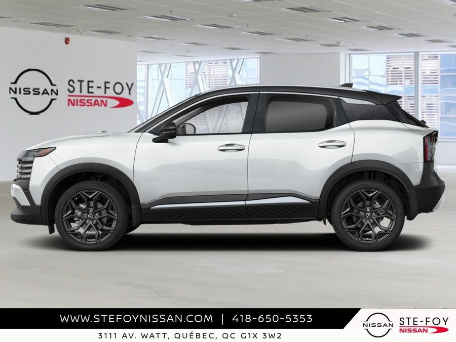 NISSAN Kicks K6328 2026 Blanc d'Aspen triple couche/Noir intense