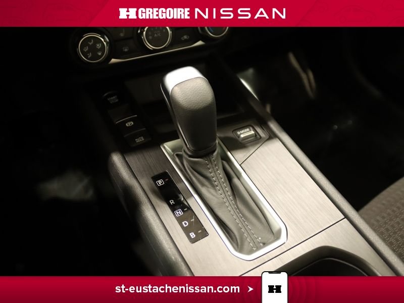 Nissan Kicks 2025 Gris Saint-Eustache - photo #33