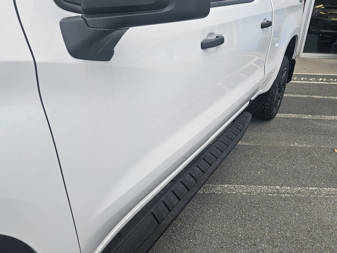 Chevrolet Silverado 1500 Custom Trail Boss cabine multiplace 4RM 157 po 2026 Blanc sommet Thetford Mines - photo #7