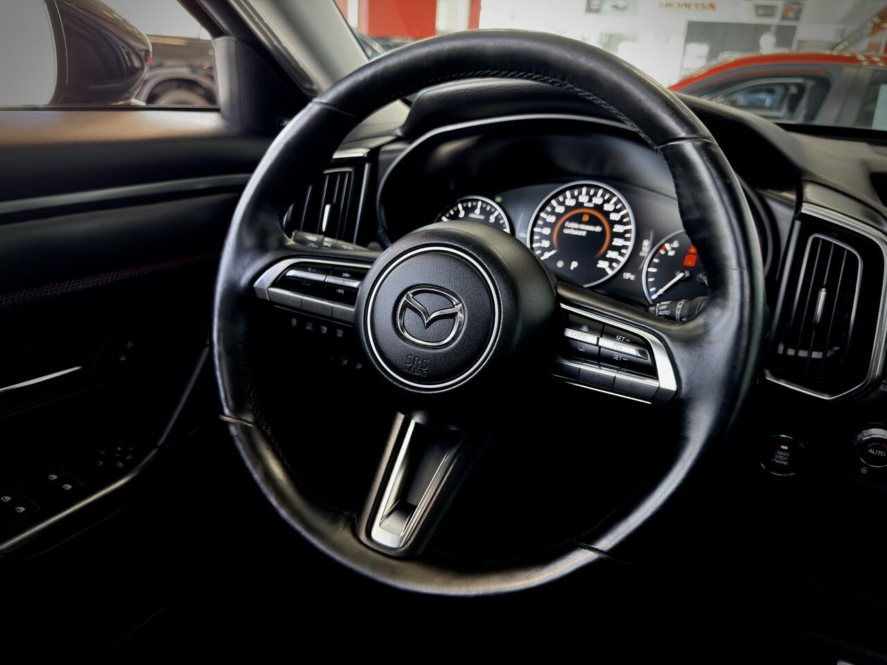 2023 Mazda CX-50 Black Notre-Dame-des-Prairies - photo #24