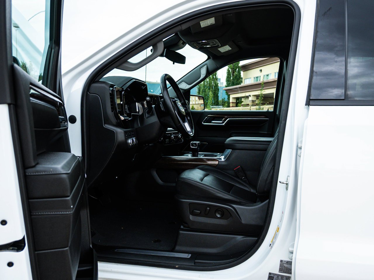 2023 GMC Sierra 1500 4WD Crew Cab 147 Elevation White Sherwood Park - photo #15