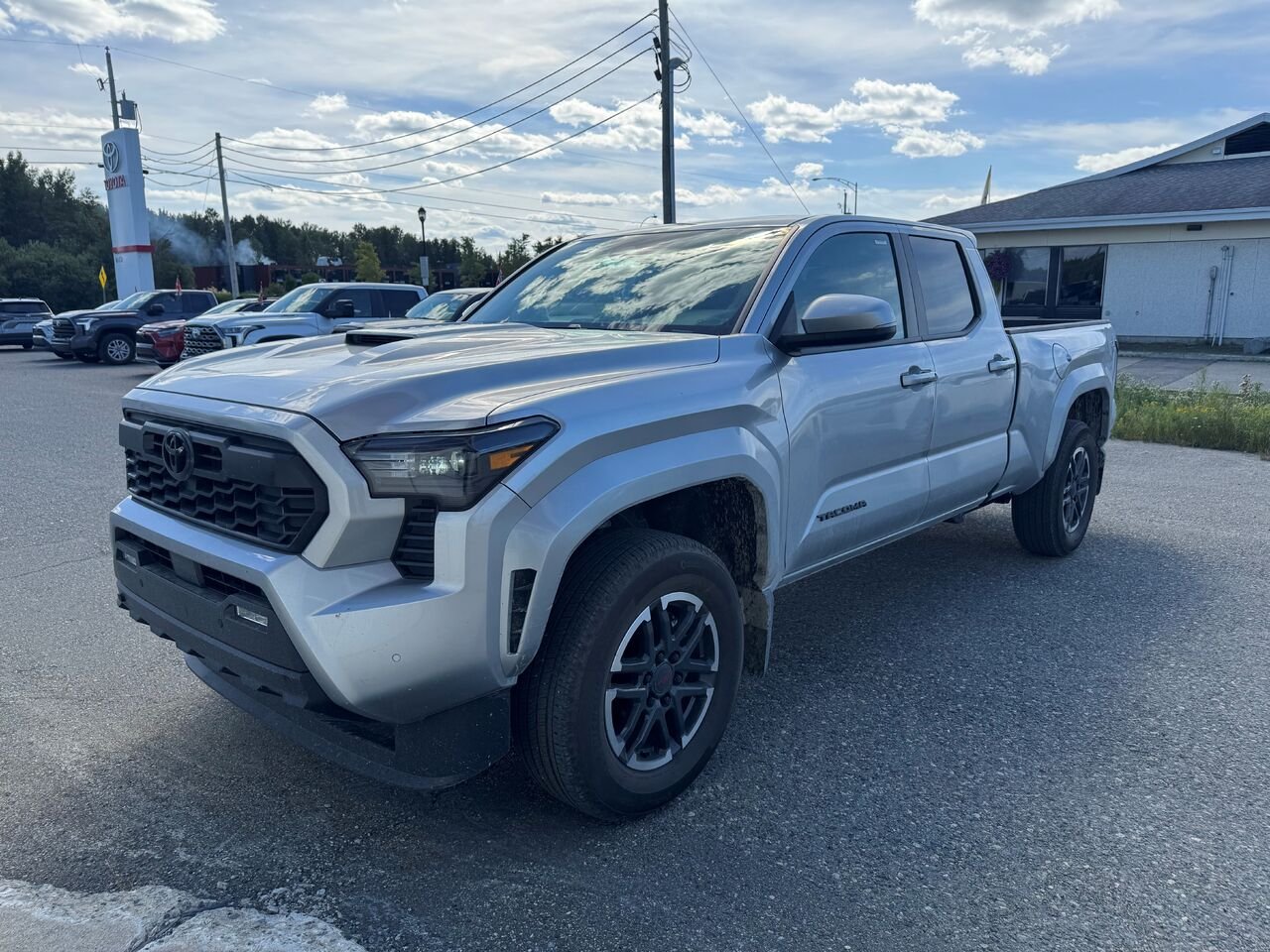 2026 Toyota Tacoma 4X4 Double Cab 4x4 BA emp. court Celestial Silver Metallic Val-d'Or - photo #0