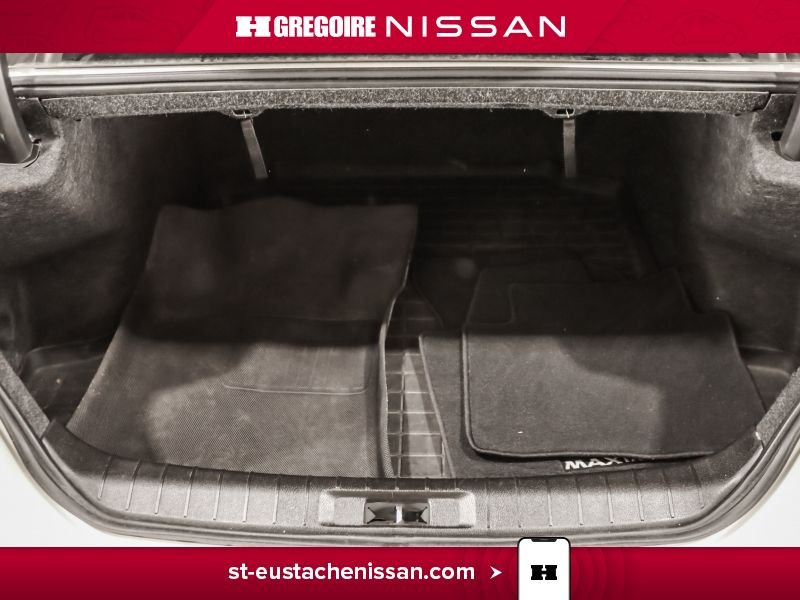 2021 Nissan Maxima White Saint-Eustache - photo #30