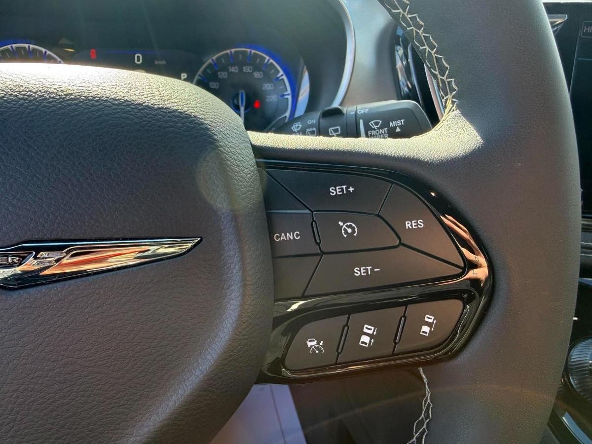 2025 Chrysler Pacifica Blue  - photo #22