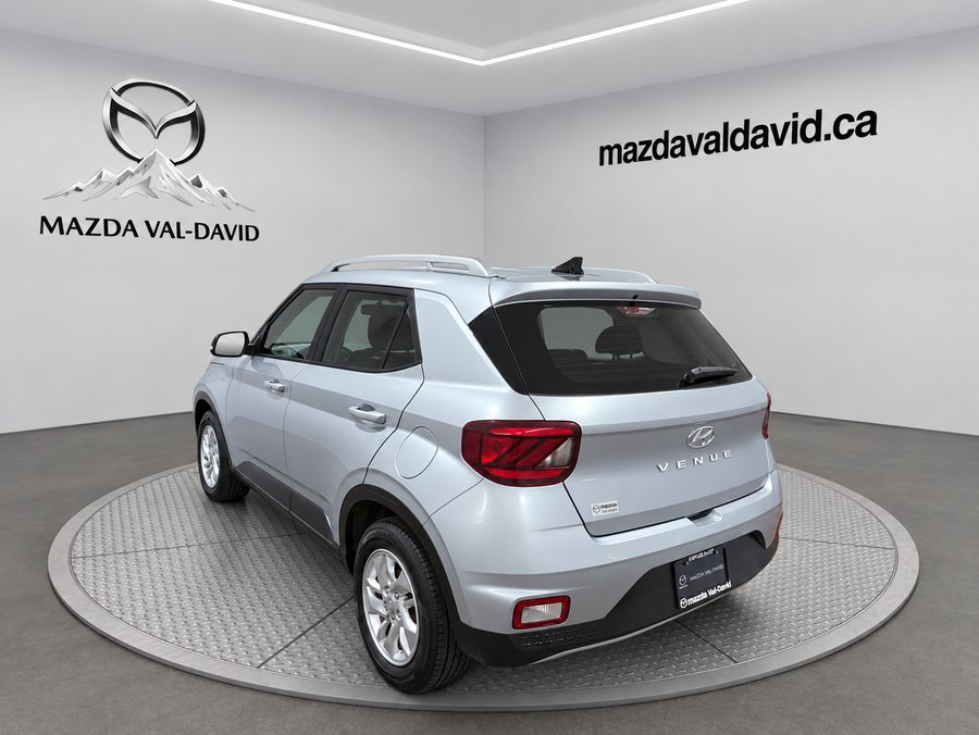 2021 Hyundai Venue Preferred Silver