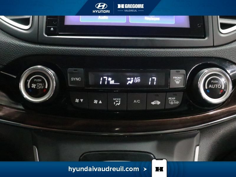 2015 Honda CRV Red Laval - photo #26