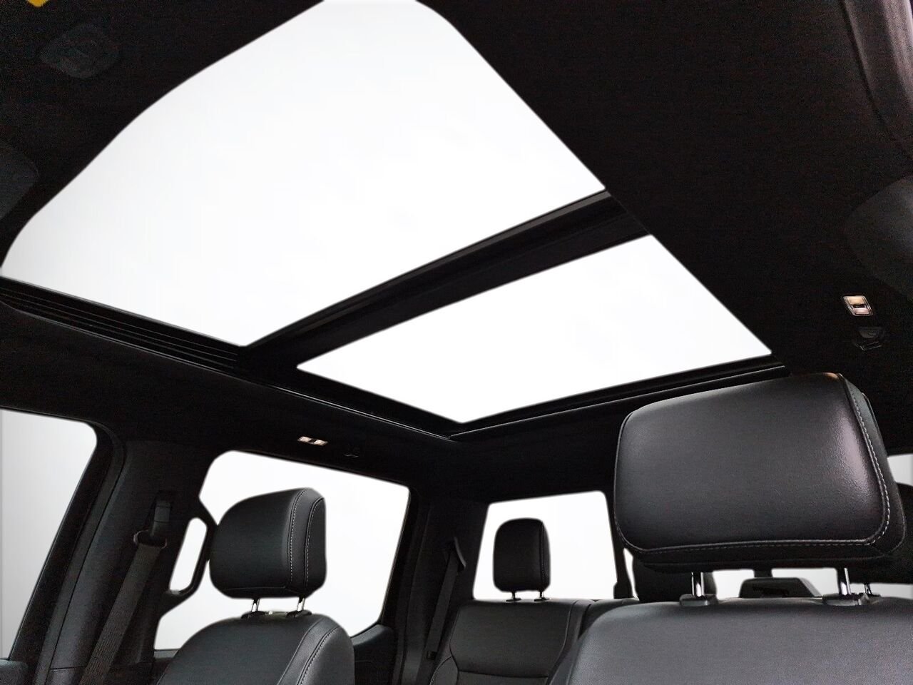 2023 Ford F-150 Black Saint-Jérôme - photo #35