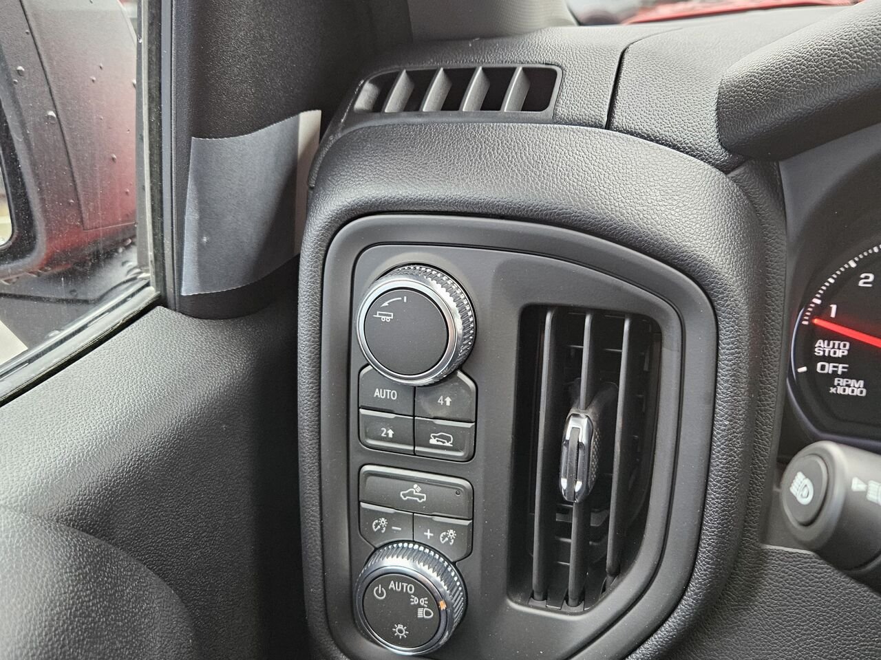 2026 GMC Sierra 1500 Pro cabine multiplace 4RM 157 po CARDINAL RED Thetford Mines - photo #9
