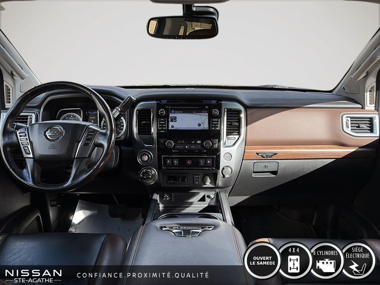 2018 Nissan Titan Platine cabine double 4x4 | BAS KILOMÉTRAGE | CAPACITÉ DE REMORQUAGE 8 500 LB Blue Saint-Jérôme - photo #11