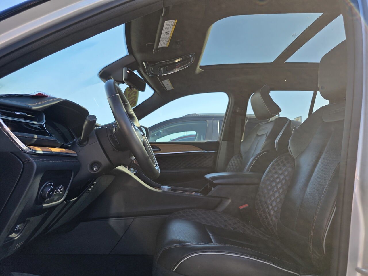 Jeep Grand Cherokee Summit Reserve 2024 Gris Rouyn-Noranda - photo #26