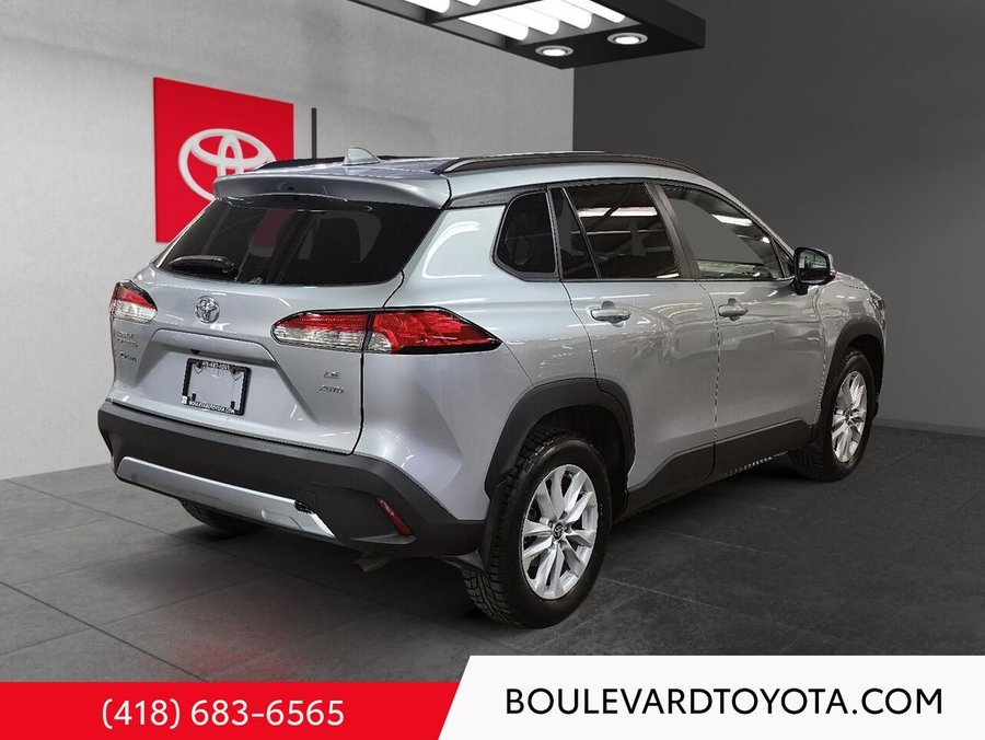 Toyota Corolla Cross LE, AWD 2023 Argent