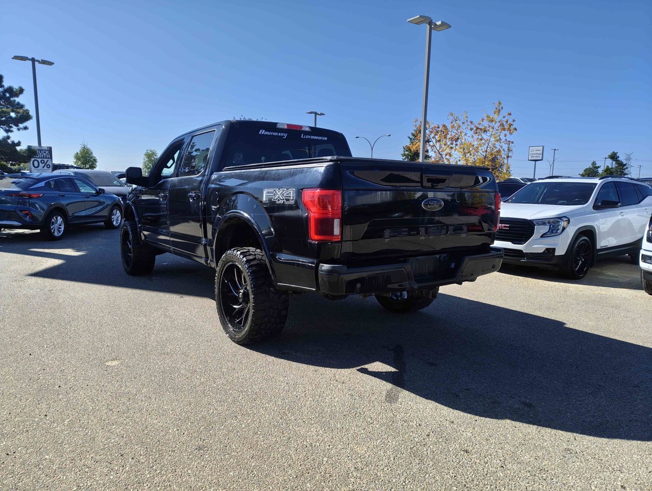 2020 Ford F-150 LARIAT 4WD SuperCrew 5.5' Box Black Sherwood Park - photo #4