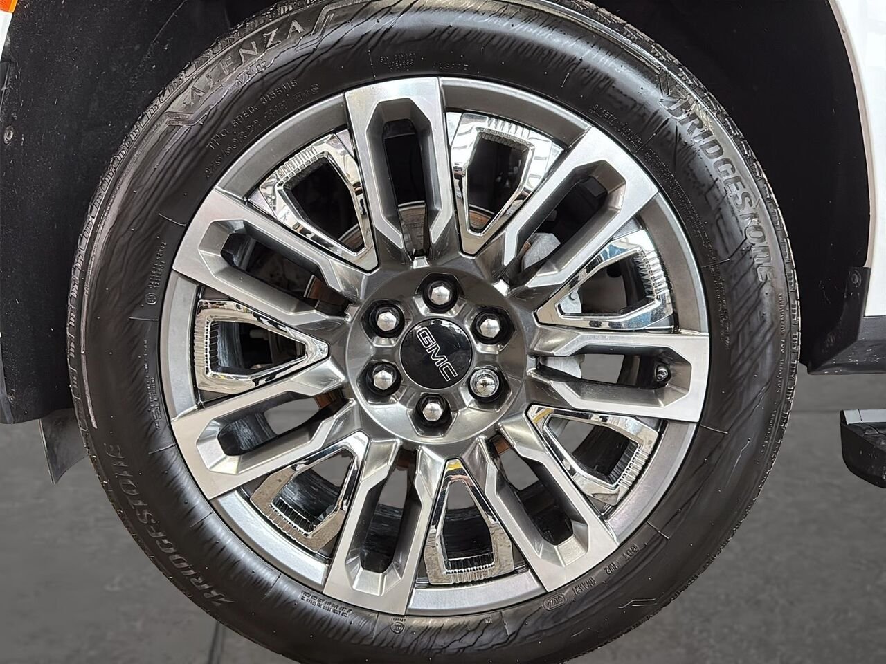 GMC YUKON DENALI ULTIMATE 2024 Blanc Saint-Hyacinthe - photo #6