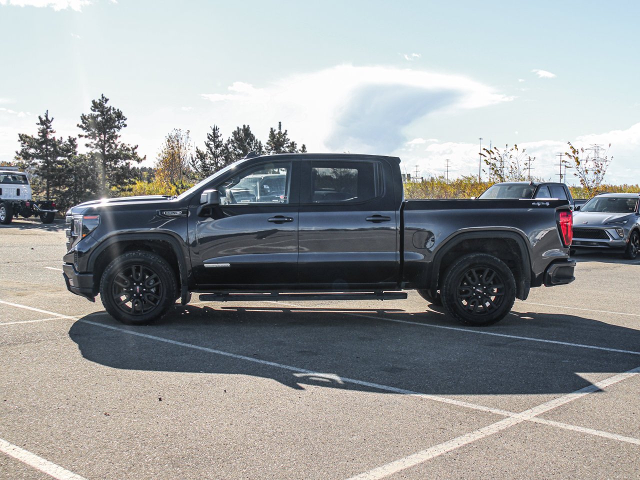 2024 GMC Sierra 1500 4WD Crew Cab 147 Elevation Grey Sherwood Park - photo #4