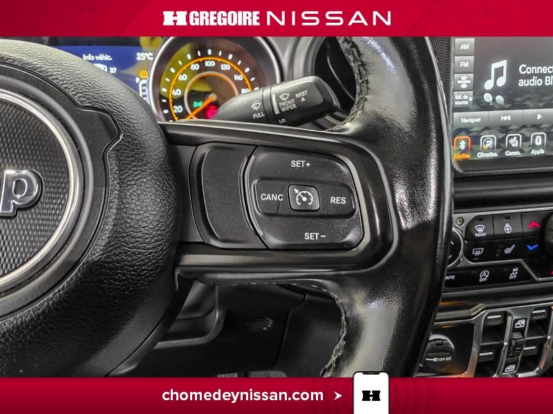 2022 Jeep Gladiator White Laval - photo #19