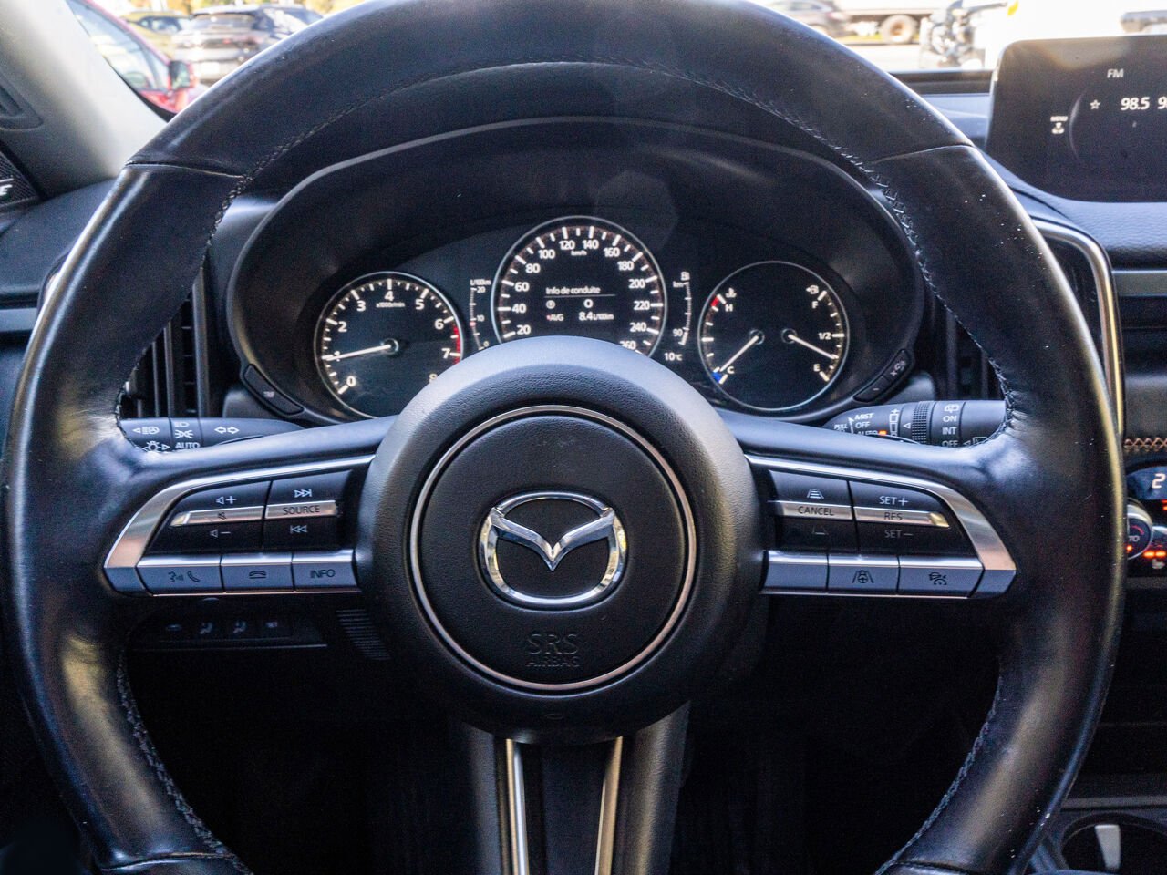 2023 Mazda CX-50 Modèle GT AWD White Châteauguay - photo #9