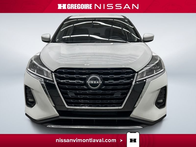 2022 Nissan Kicks White Laval - photo #1