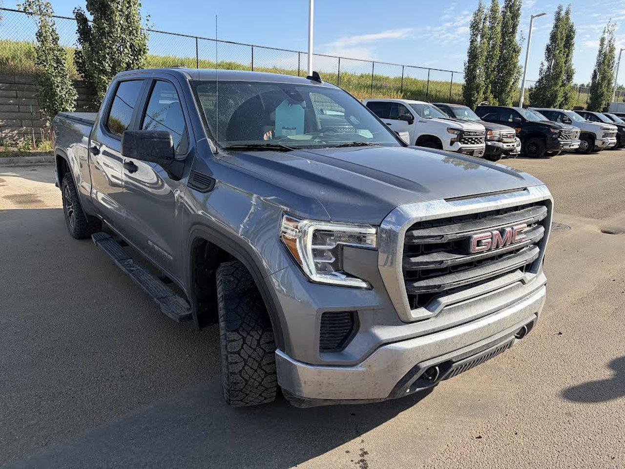 2021 GMC Sierra 1500 4WD Crew Cab 147 Grey Sherwood Park - photo #1