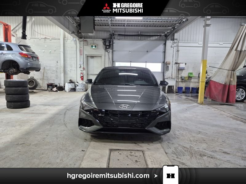 Hyundai Elantra 2023 Gris Laval - photo #1