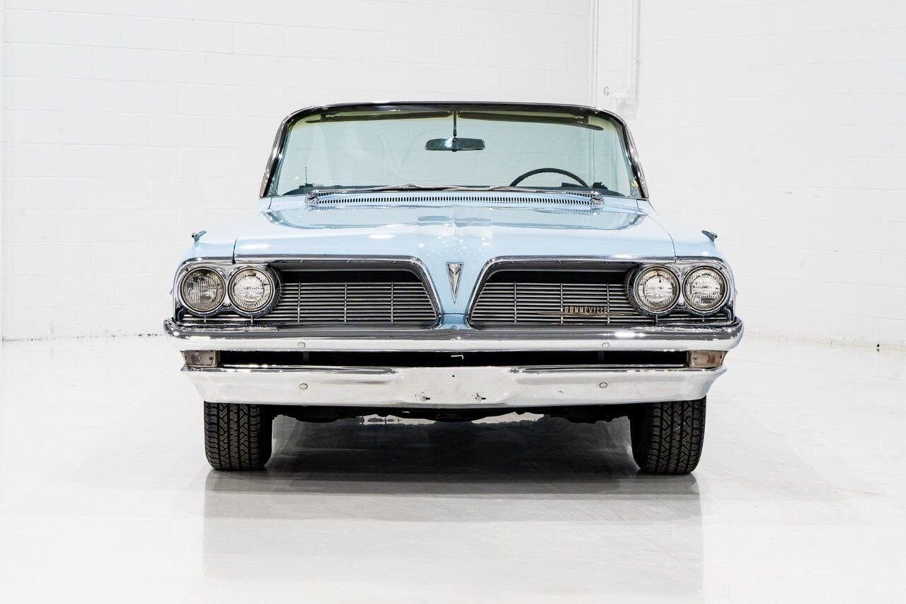 1961 Pontiac Bonneville **PRIX EN USD**C8 Suffix 389cu.in. TriPower 4 Speed Blue Montreal - photo #2