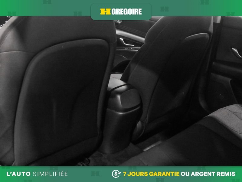Hyundai Elantra 822272 | Essential AUTO AC GR ELECT MAGS CAM RECUL BLEUTOOT 2023 Blanc Laval - photo #25