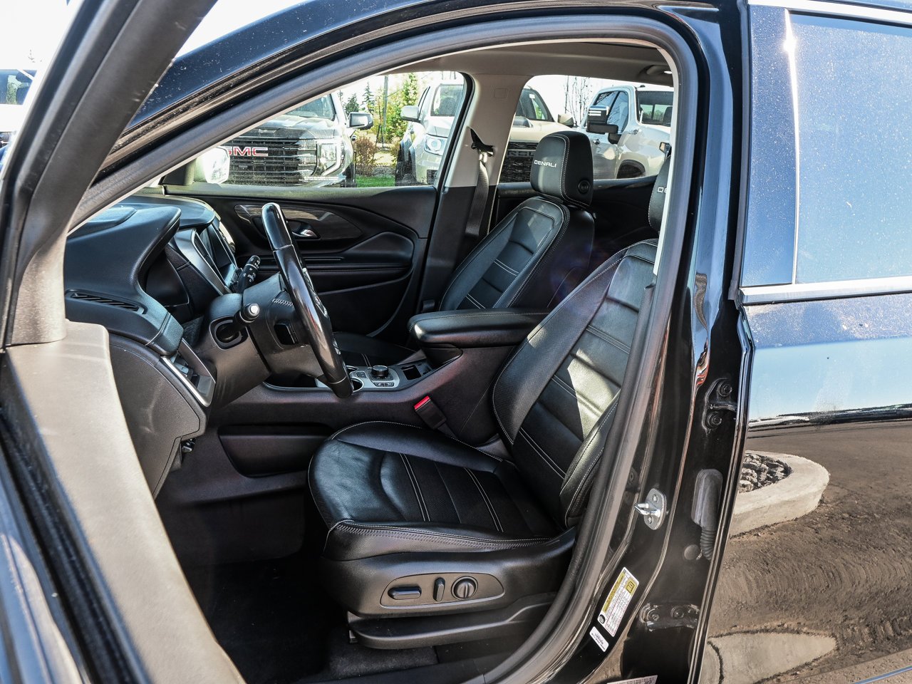 2022 GMC Terrain AWD 4dr Denali Black Sherwood Park - photo #15