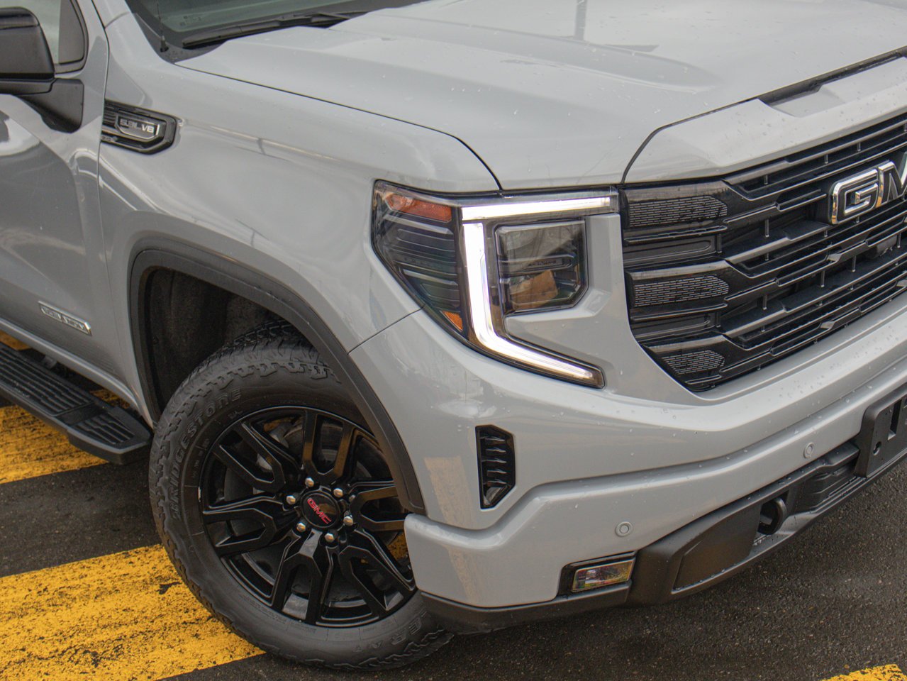 2024 GMC Sierra 1500 4WD Crew Cab 147 Elevation Grey Sherwood Park - photo #14