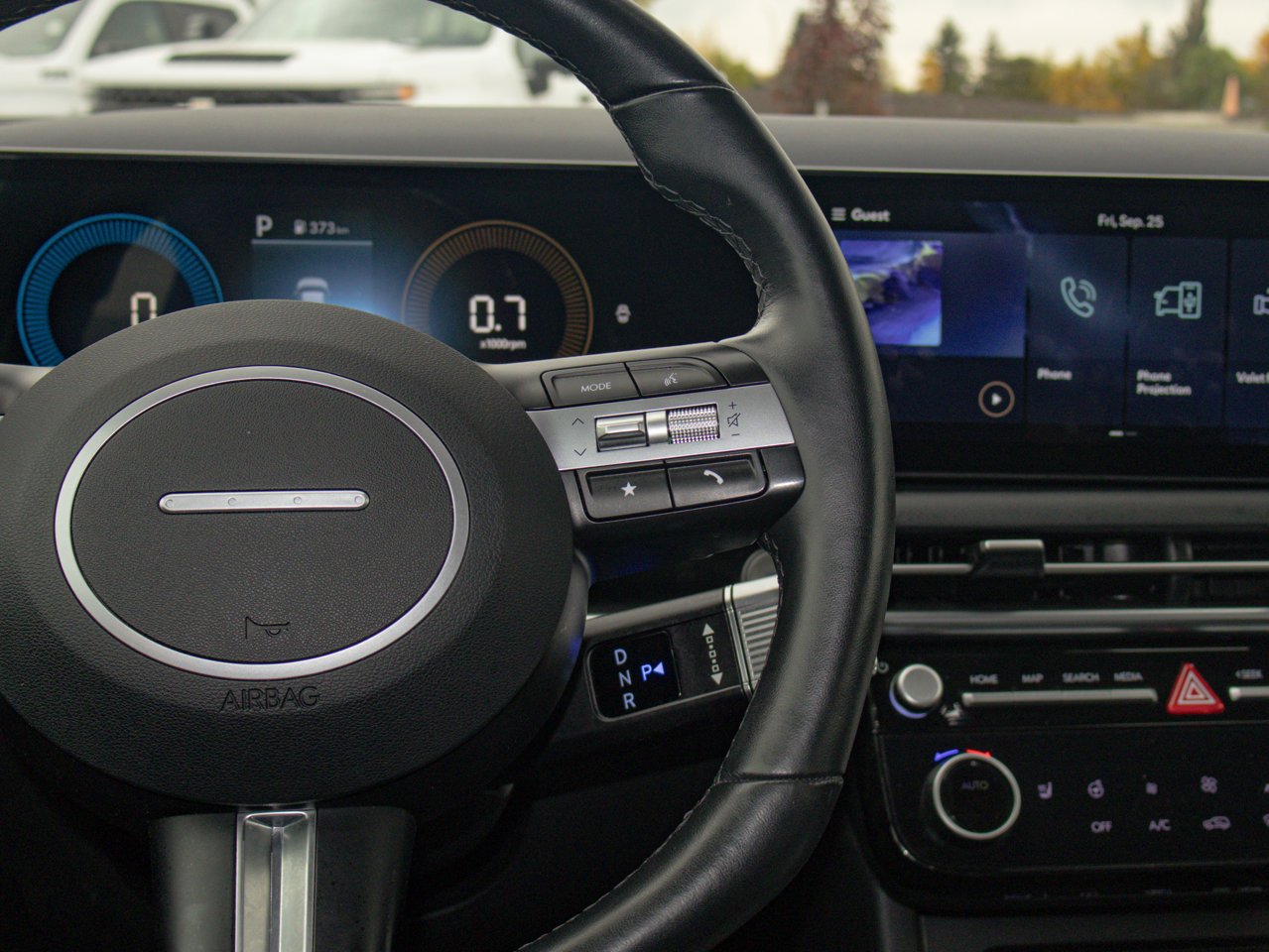 2025 Hyundai Tucson Preferred AWD Grey Sherwood Park - photo #23