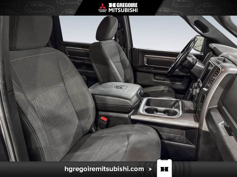Ram 1500 MA4571 | Warlock * 4x4 * Crew Cab * Mags * Cam * Carplay 2022 Gris Laval - photo #15