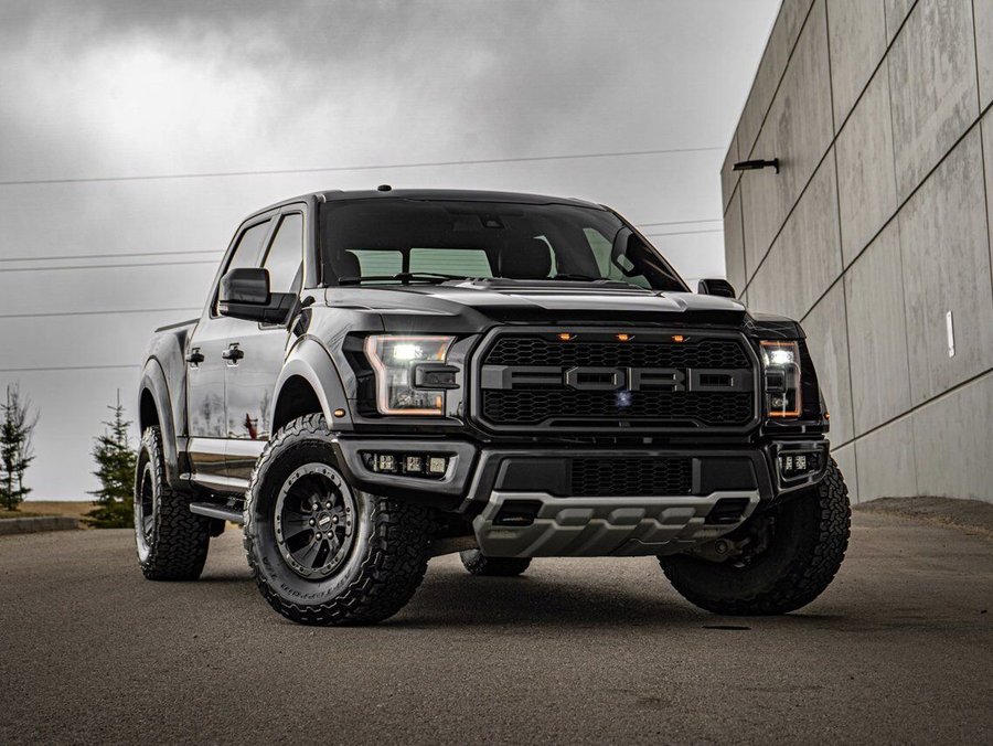 2018 Ford F-150 Raptor Grey